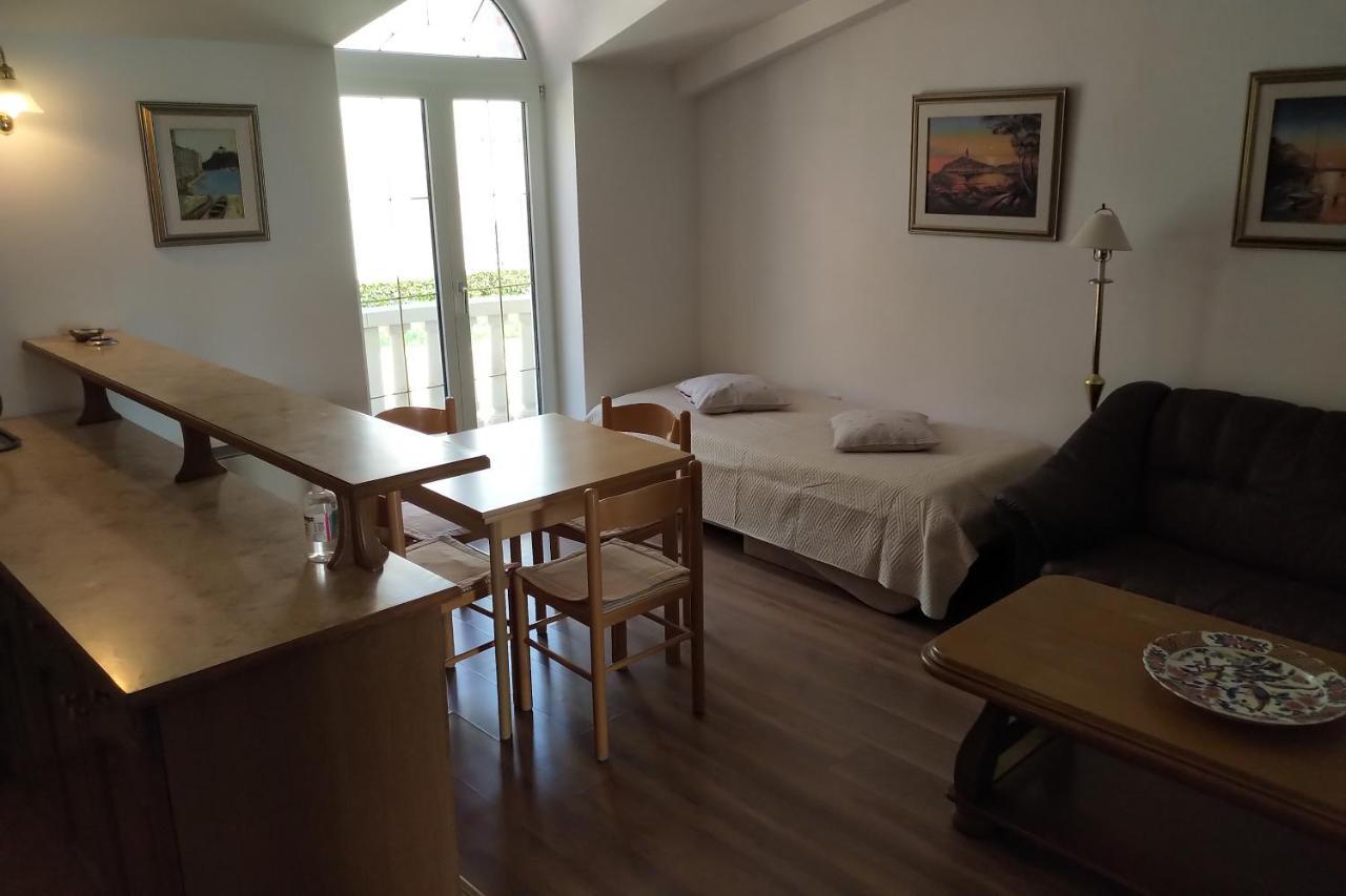 Sun Residence Брела Экстерьер фото
